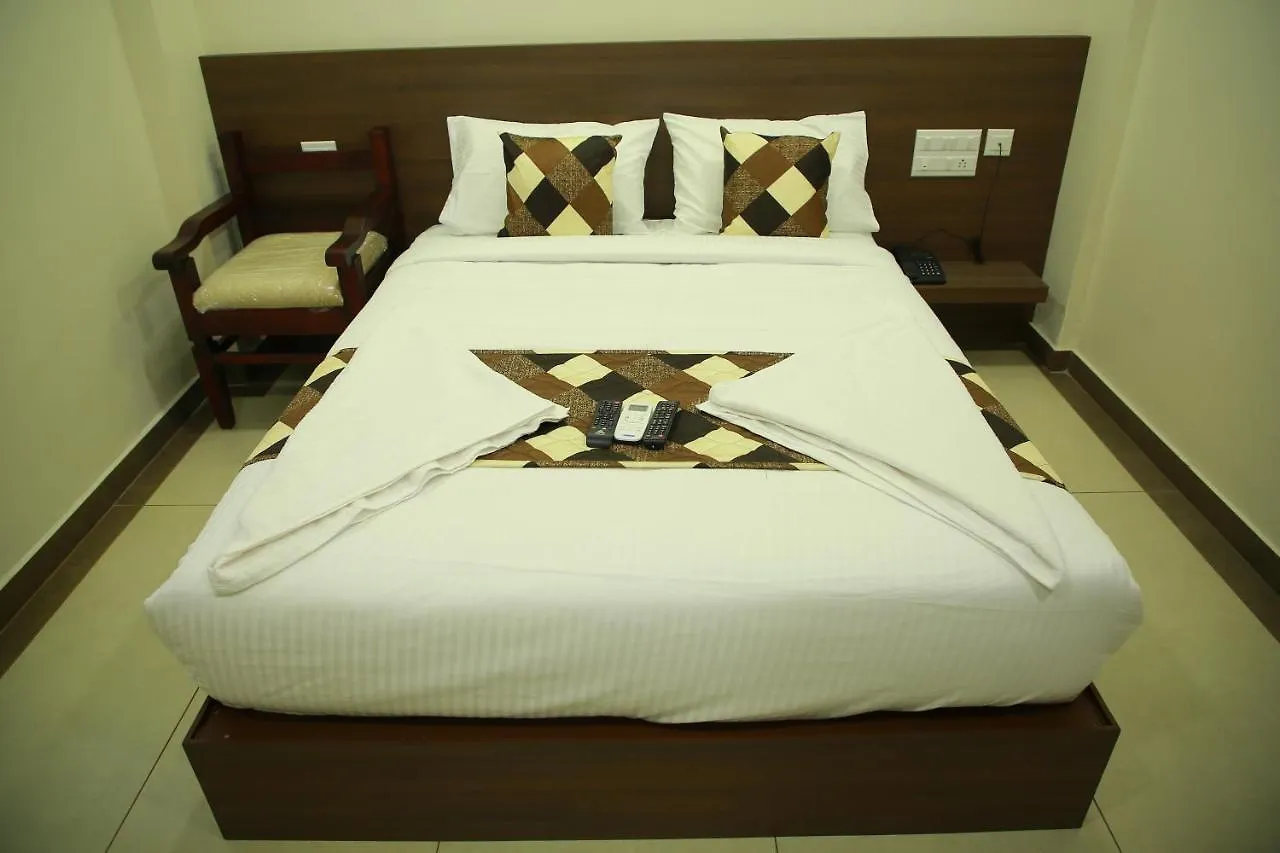 Hotel Kalathil Tourist Home Kunnamkulam